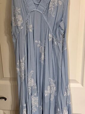 NWT Blue Rain (Francesca’s) Light Blue Embroidered Maxi Dress